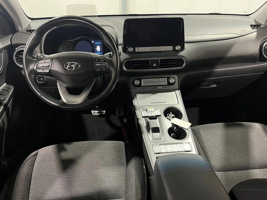 Hyundai Kona EV 64KW/h 204 k.с. SOH-93% ТЕРМО ПОМПА, снимка 8 - Автомобили и джипове - 56303832