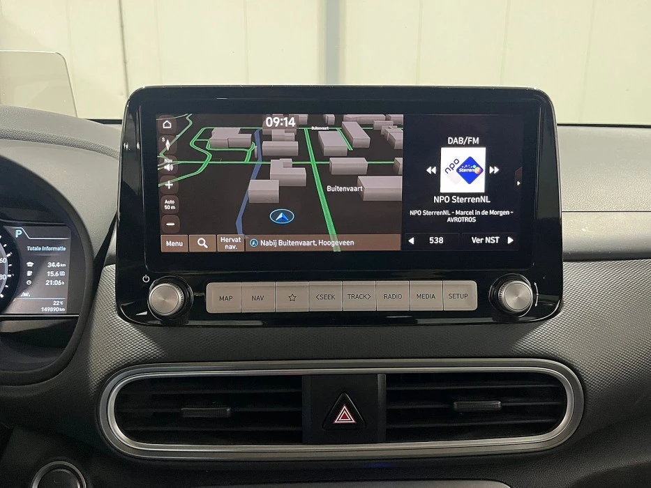 Hyundai Kona EV 64KW/h 204 k.с. SOH-93% ТЕРМО ПОМПА, снимка 14 - Автомобили и джипове - 56303832
