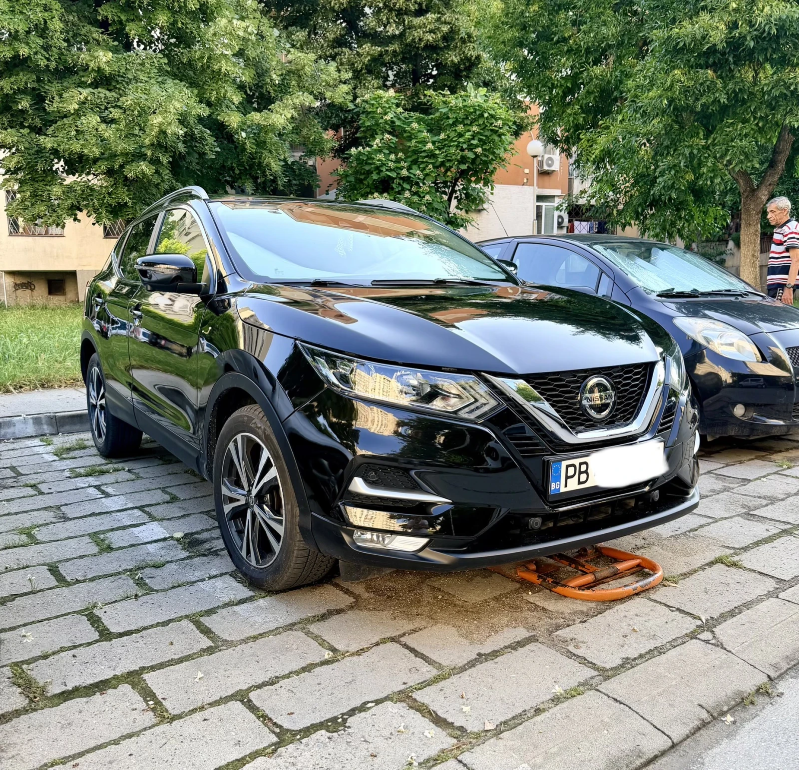 Nissan Qashqai 1.3 140кс Перфектен!