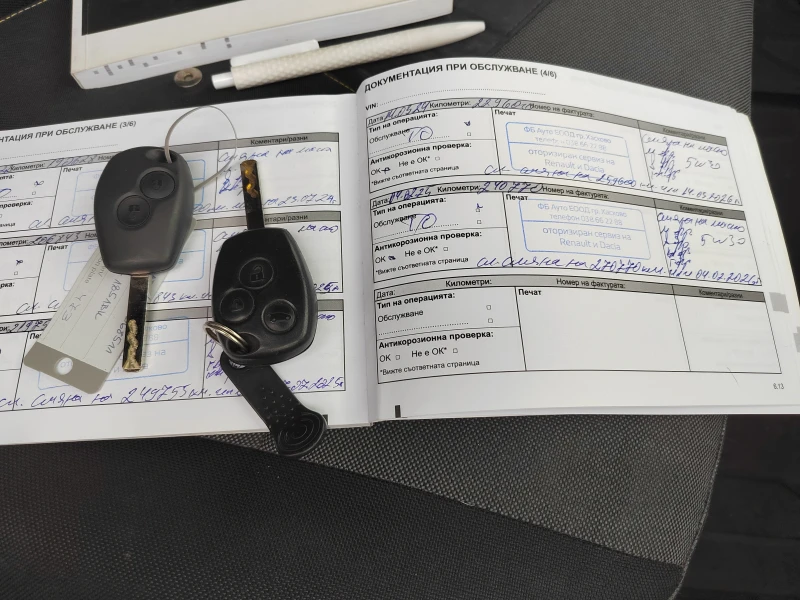 Renault Master, снимка 11 - Бусове и автобуси - 52367986