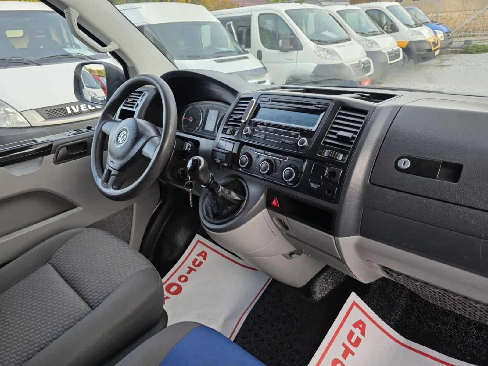 VW Transporter 2.0TDI 5+ 1 140к.с. Евро5 - изображение 9