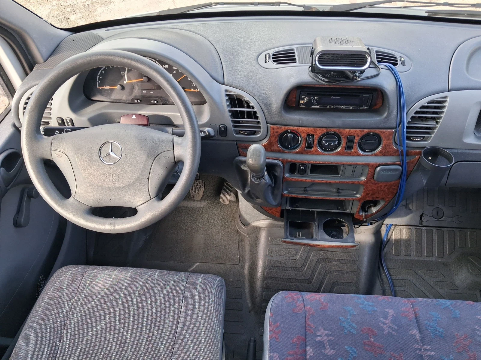 Mercedes-Benz Sprinter Sprinter 213, 9 места,  климатик,  макси база, снимка 11 - Бусове и автобуси - 53824987