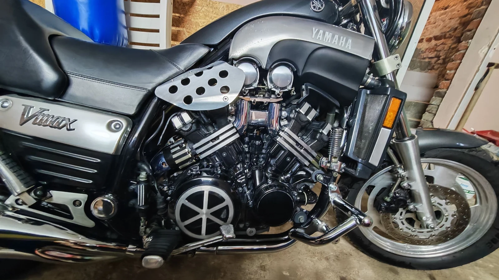 Yamaha V-Max, снимка 8 - Мотоциклети и мототехника - 54713815