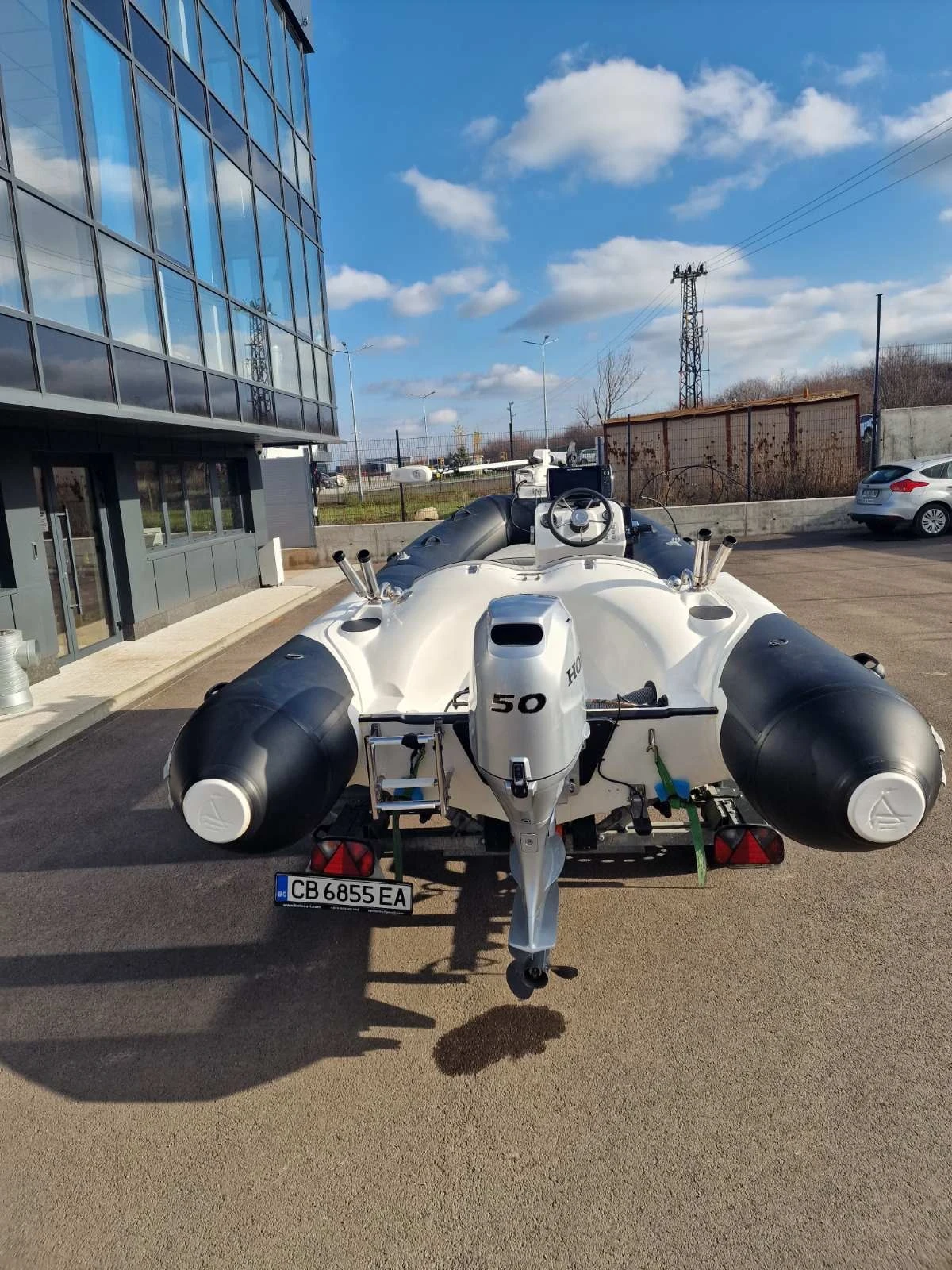 Надуваема лодка Brig Admiral 470, снимка 2 - Воден транспорт - 53891097