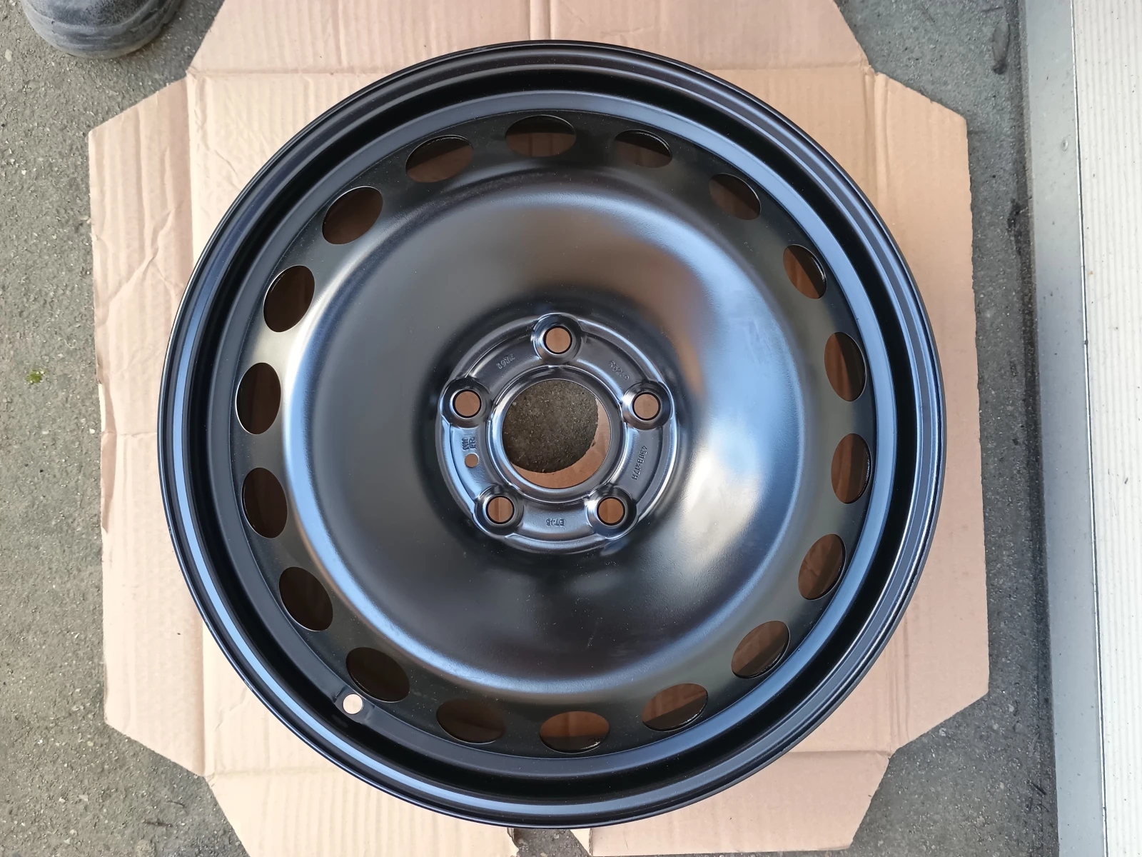 Джанти за Dacia Sandero, снимка 11 - Гуми и джанти - 53906851