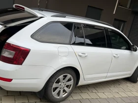 Skoda Octavia комби, снимка 9