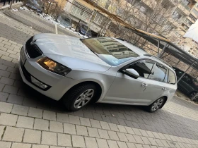 Skoda Octavia комби, снимка 17