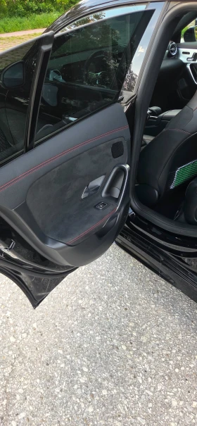 Mercedes-Benz CLA 200, снимка 15