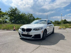     BMW 235 M235i