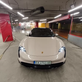 Porsche Taycan 4 S, снимка 2