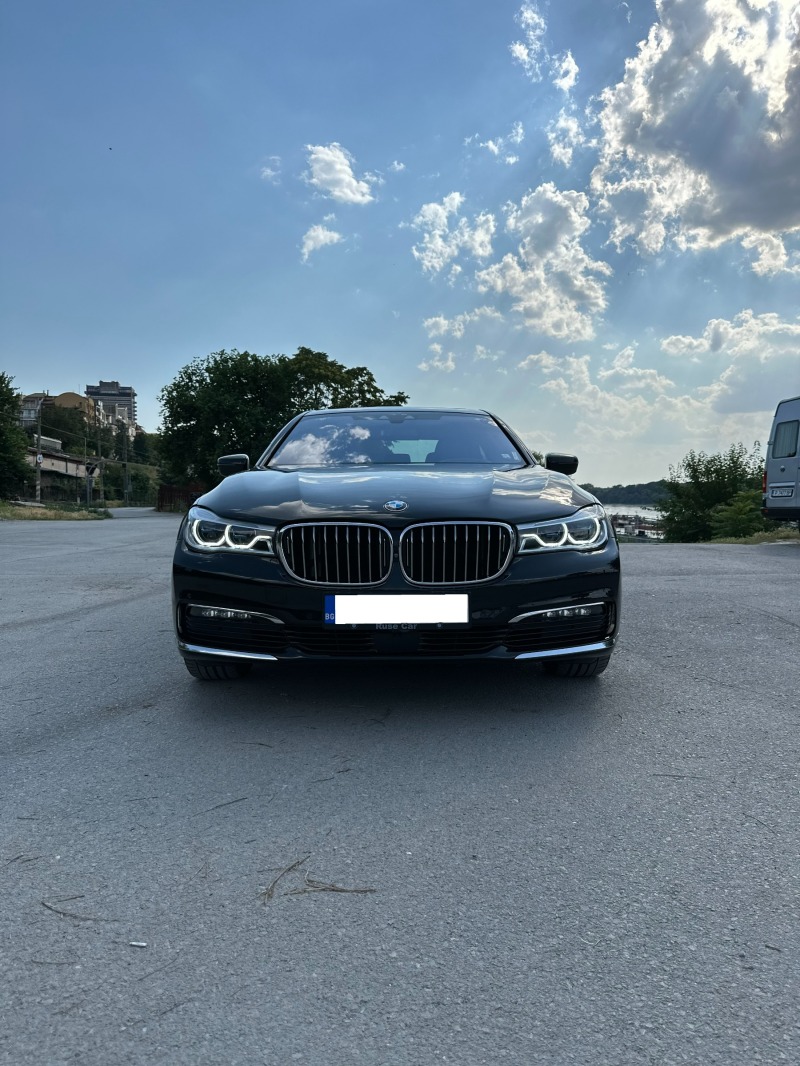 BMW 730 xDrive, снимка 2 - Автомобили и джипове - 46276754