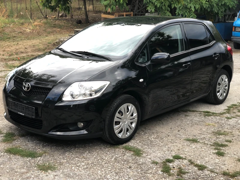 Toyota Auris 1.6 VVTi, снимка 3 - Автомобили и джипове - 47317740