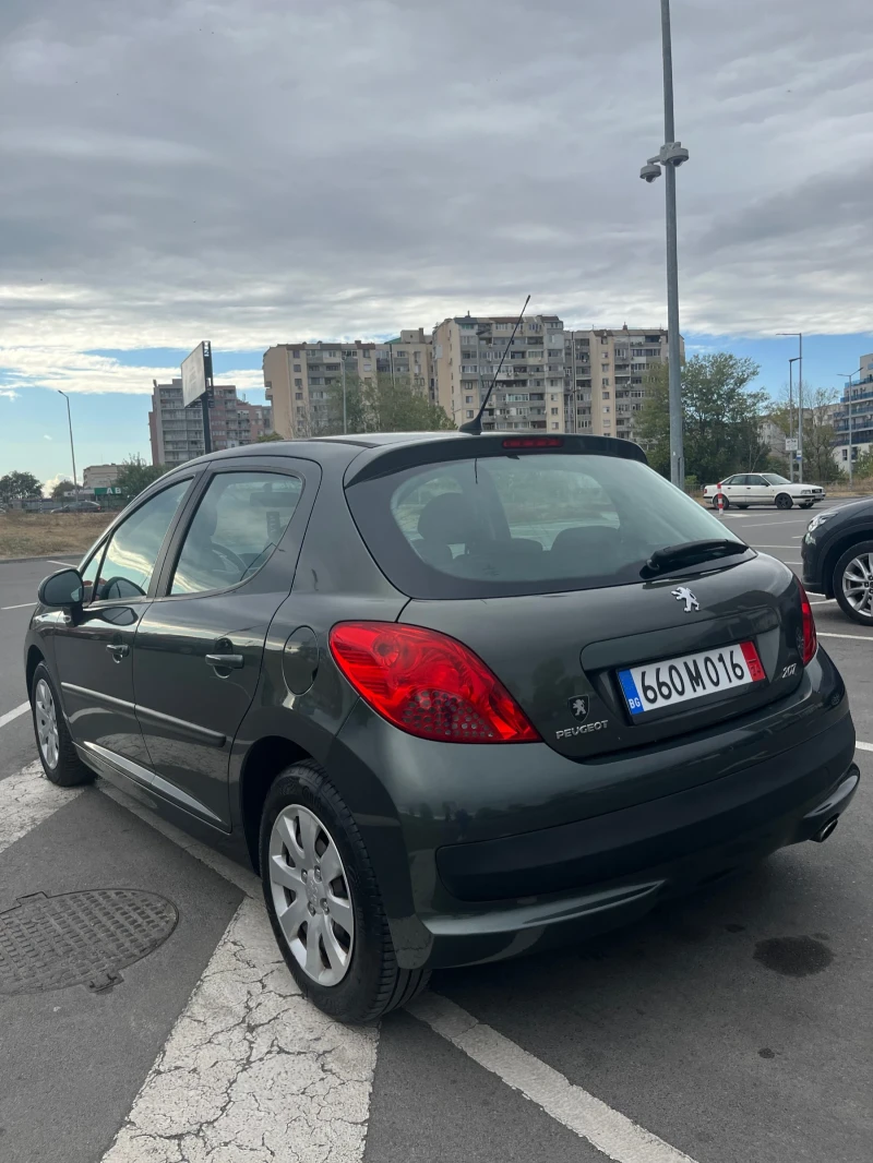 Peugeot 207 1.6 КАТО НОВА!!, снимка 6 - Автомобили и джипове - 47525818