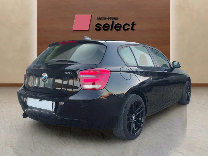 BMW 118 1.6, снимка 2 - Автомобили и джипове - 48093403