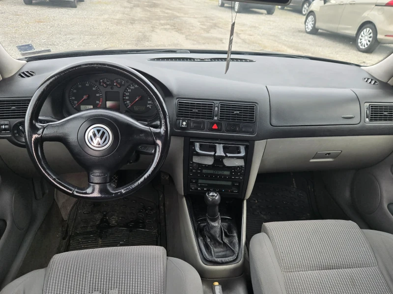 VW Golf 1.6 бензин газ 105 коня 2002г !!, снимка 10 - Автомобили и джипове - 48326785