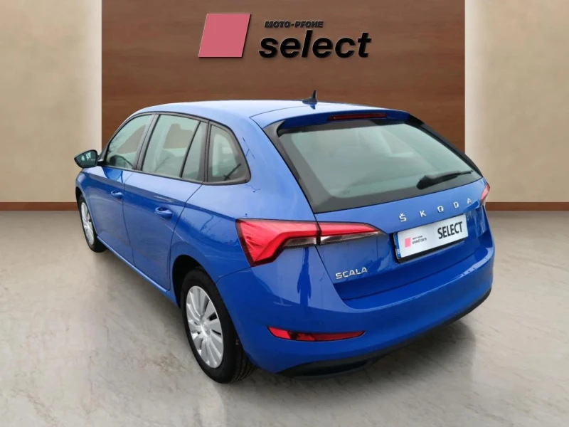 Skoda Scala 1.6, снимка 3 - Автомобили и джипове - 48396878