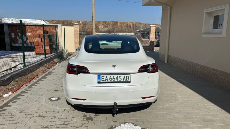 Tesla Model 3, снимка 4 - Автомобили и джипове - 49243586