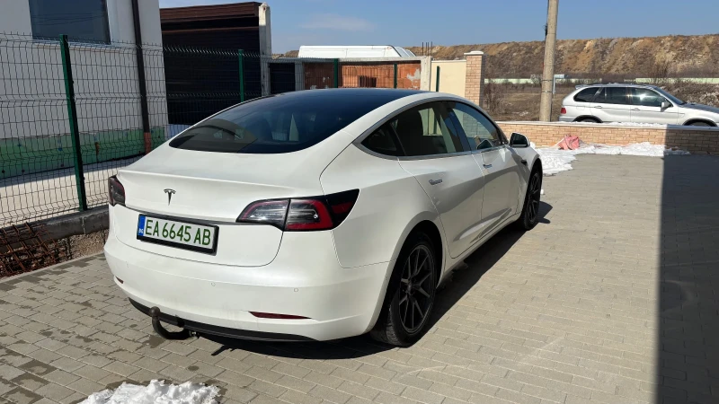 Tesla Model 3, снимка 5 - Автомобили и джипове - 49243586