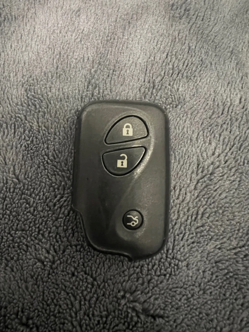 Lexus IS 220d, снимка 11 - Автомобили и джипове - 50087525