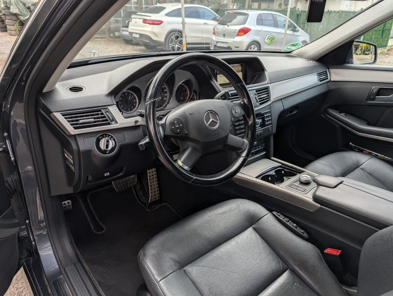 Mercedes-Benz E 350, снимка 8 - Автомобили и джипове - 52260128