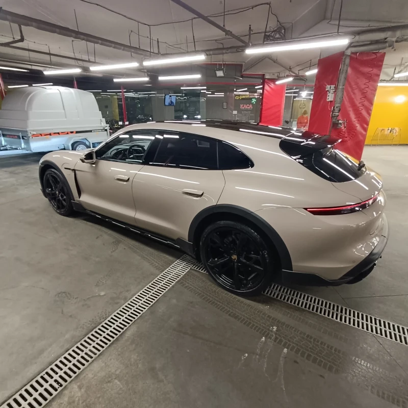 Porsche Taycan 4 S, снимка 4 - Автомобили и джипове - 52367243
