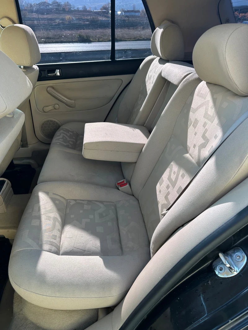 VW Golf IV 75 HP 1.4, снимка 9 - Автомобили и джипове - 52468788