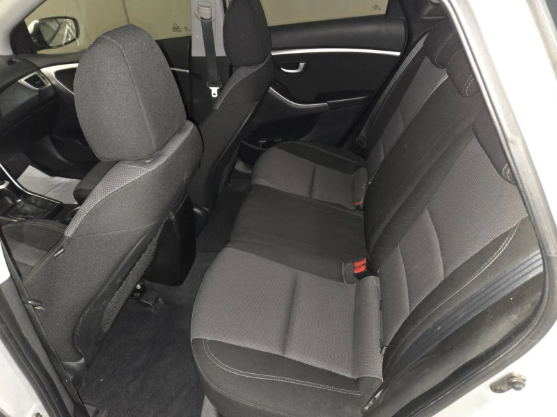 Hyundai I30 1.4i 100к.с. Euro 5 B , снимка 8 - Автомобили и джипове - 52505666