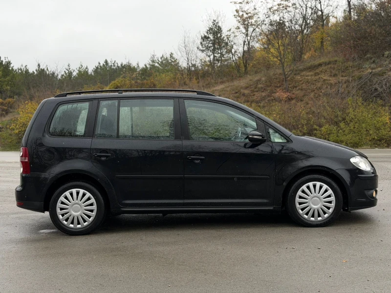 VW Touran 1, 9TDI 105k.c.КЛИМАТРОНИК 6 СКОРОСТИ ВНОС НА ХОД, снимка 8 - Автомобили и джипове - 52556909