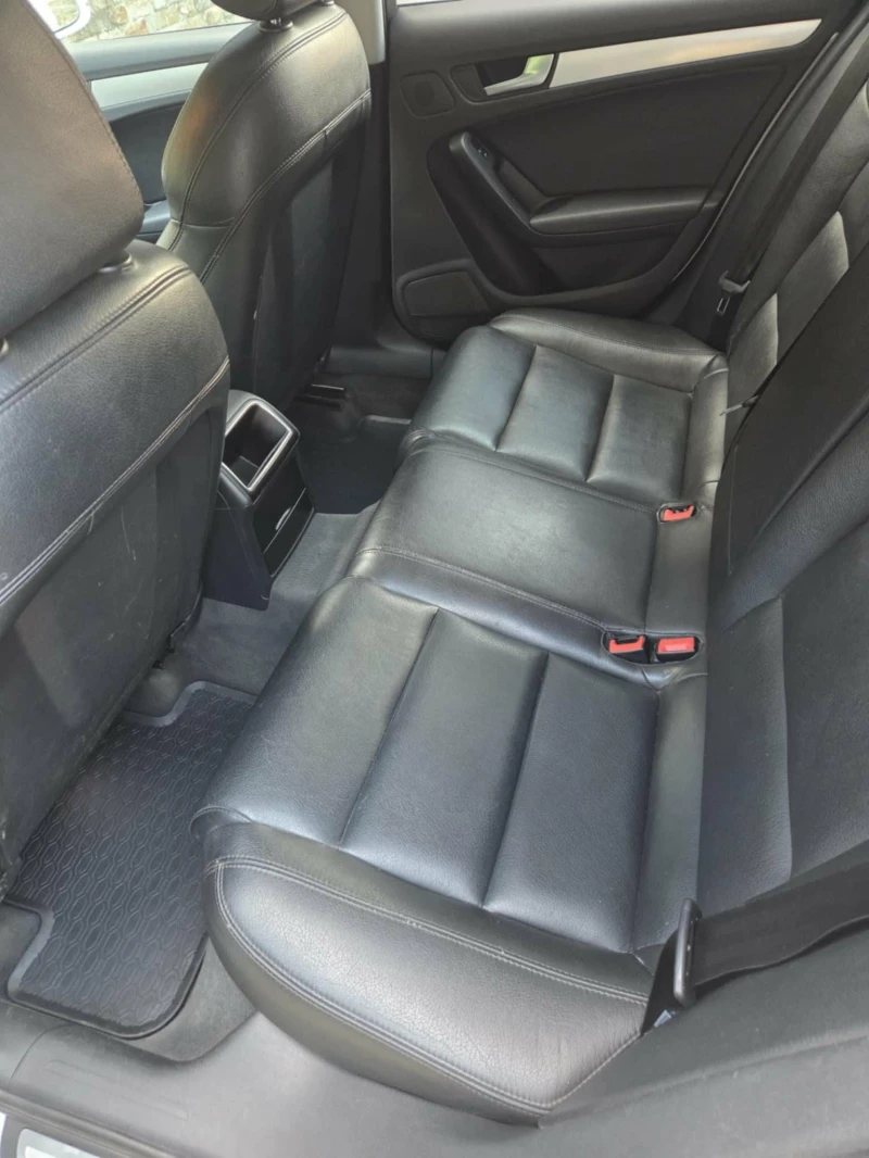 Audi A4, снимка 7 - Автомобили и джипове - 52707938