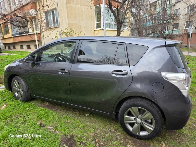 Toyota Verso Версо , снимка 2 - Автомобили и джипове - 52997930