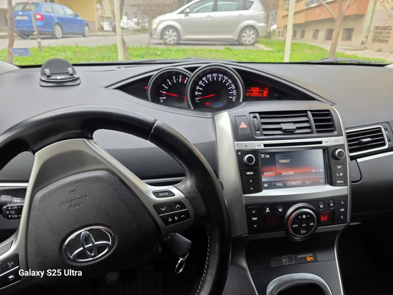 Toyota Verso Версо , снимка 6 - Автомобили и джипове - 52997930