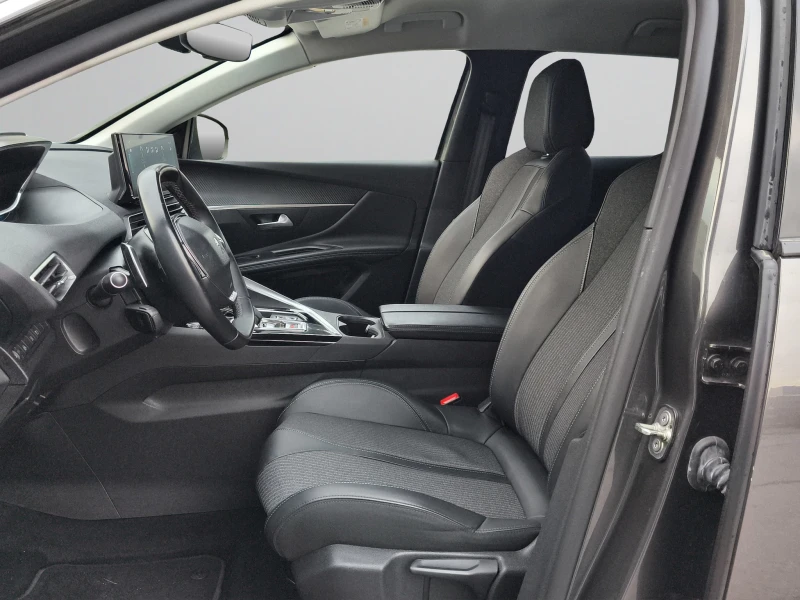 Peugeot 3008 ALLURE 1.6 Plug-in HYBRID 2WD 225 // 2112R09, снимка 11 - Автомобили и джипове - 53128935