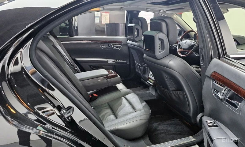 Mercedes-Benz S 500, снимка 12 - Автомобили и джипове - 53138283