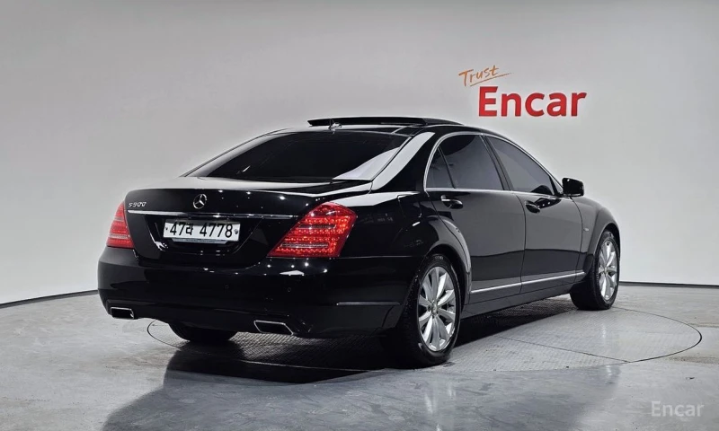 Mercedes-Benz S 500, снимка 2 - Автомобили и джипове - 53138283