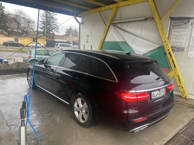 Mercedes-Benz E 200, снимка 4 - Автомобили и джипове - 53270696