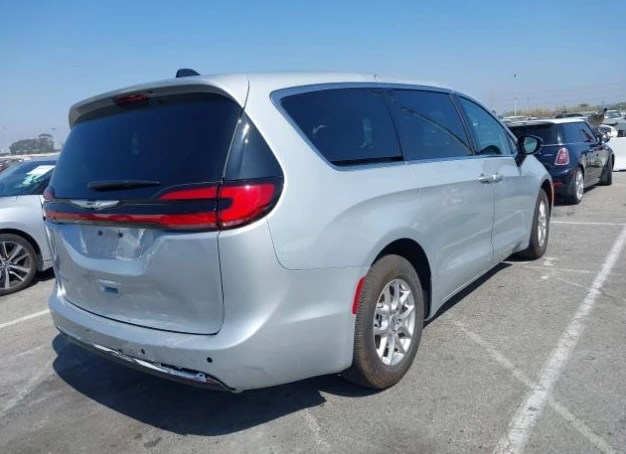 Chrysler Pacifica TOURING L V6 (287кс) - изображение 4