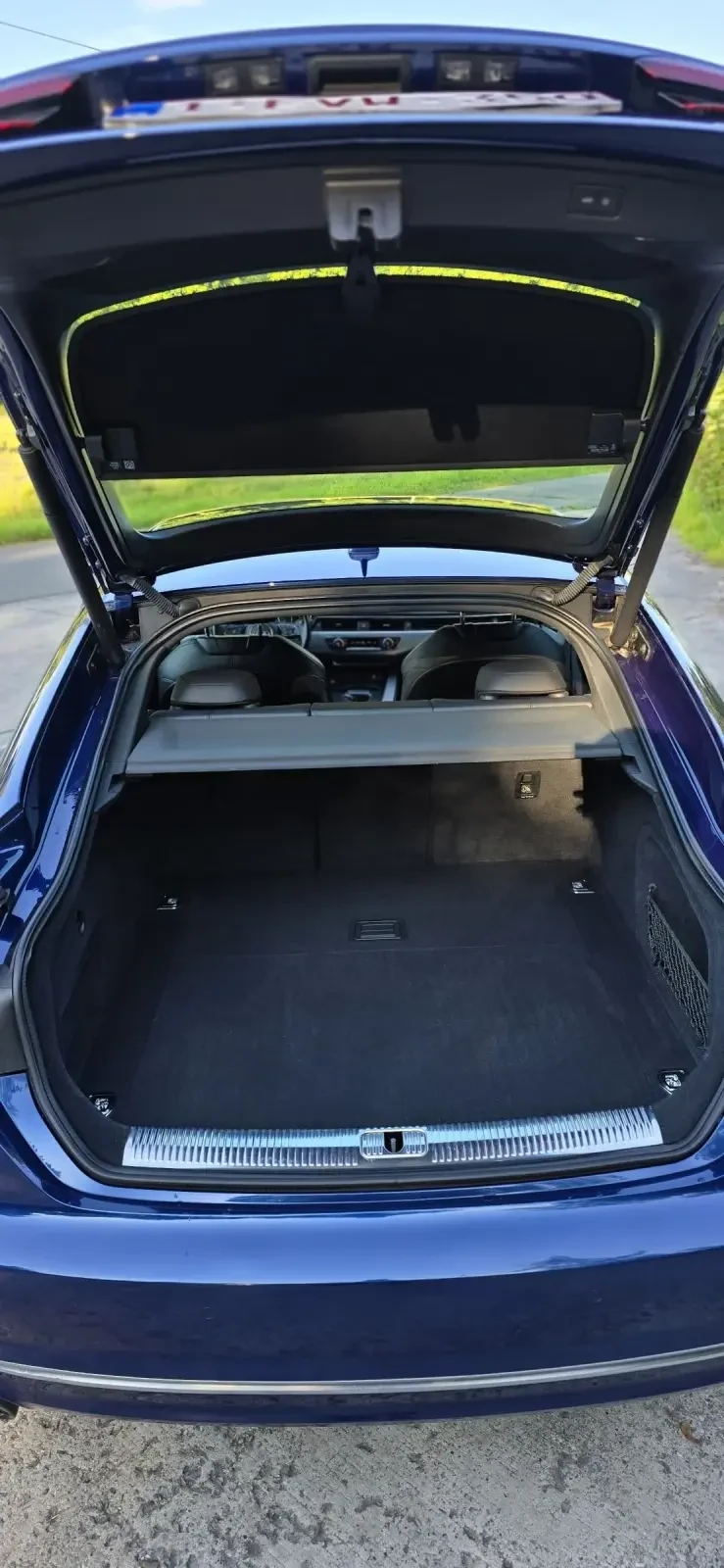 Audi A5 E-tron, снимка 11 - Автомобили и джипове - 52425856