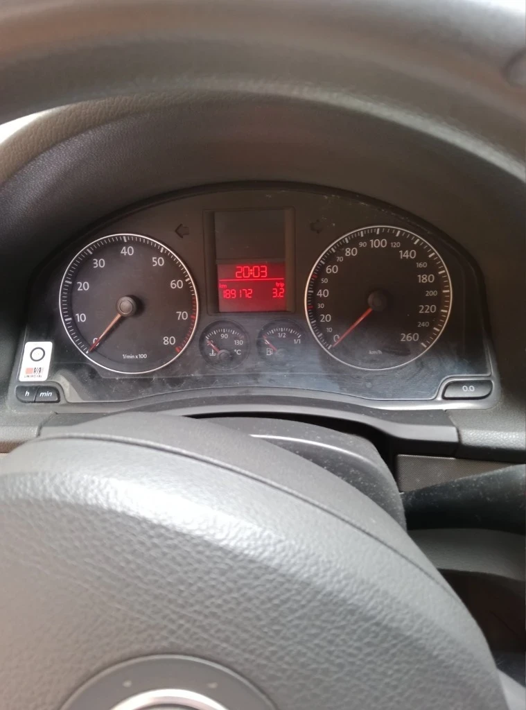 VW Golf, снимка 9 - Автомобили и джипове - 53835434