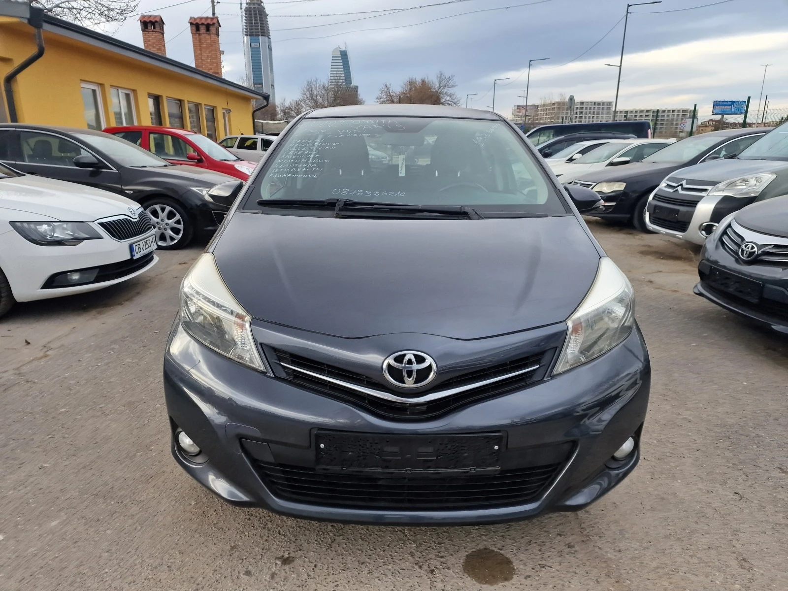 Toyota Yaris 1.33VVT-I Club Life лети джанти камера телефон Blu - изображение 3