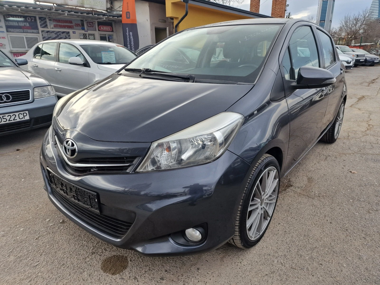 Toyota Yaris 1.33VVT-I Club Life лети джанти камера телефон Blu - изображение 4