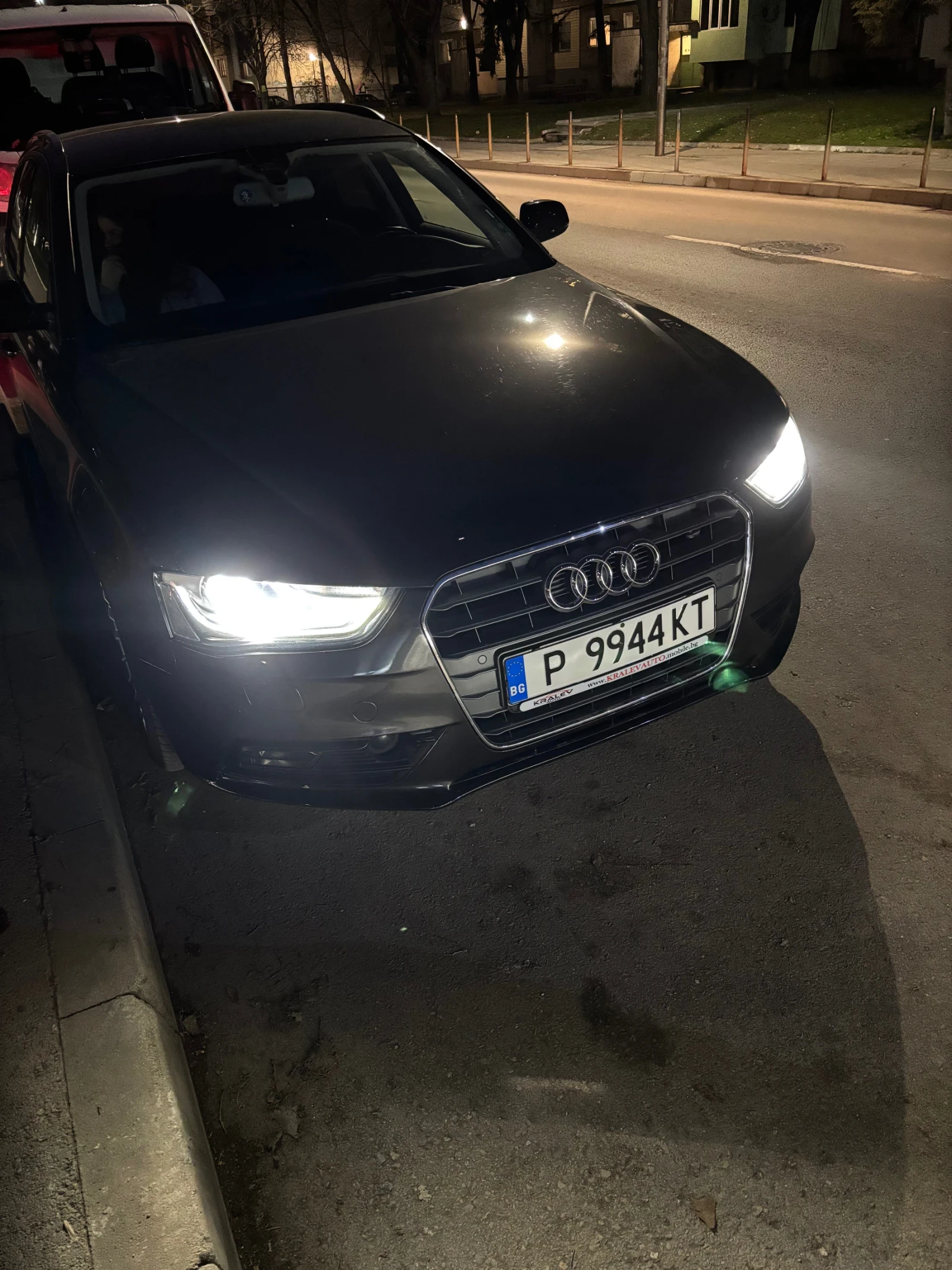 Audi A4  - изображение 5