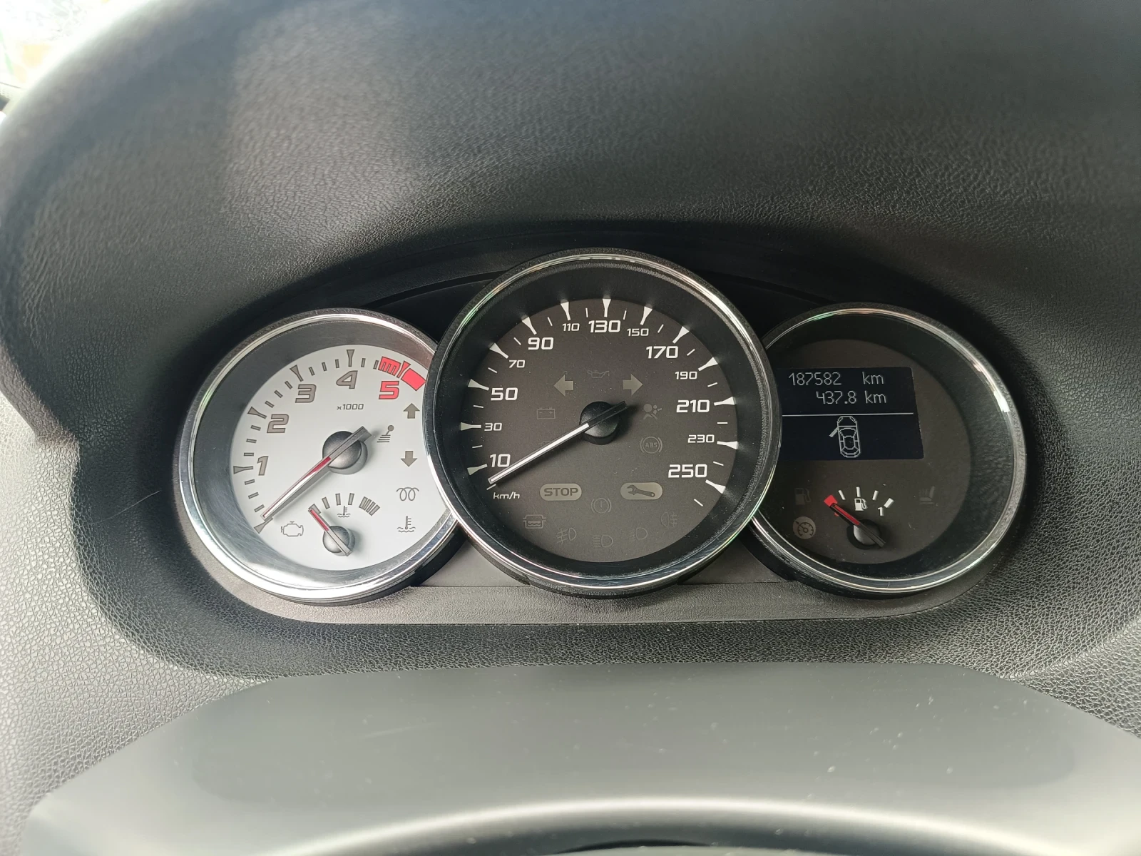 Renault Megane GT LINE RENAULT SPORT 2.0 DCI 160 к.с - изображение 6