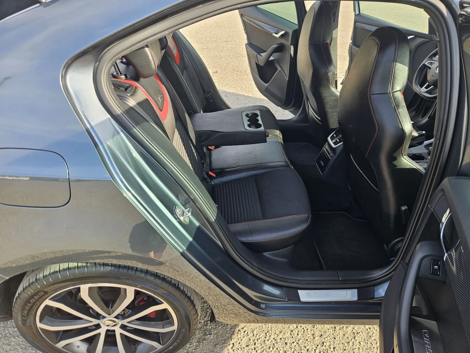 Skoda Octavia 2.0tdi 184ps navi VRS - изображение 9