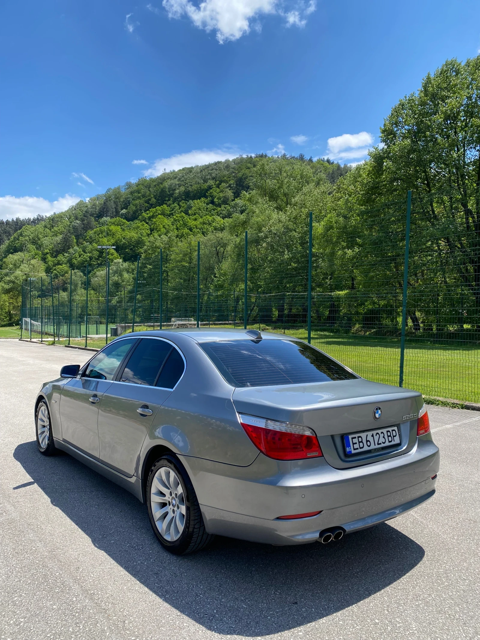 BMW 530 3.0 - изображение 4