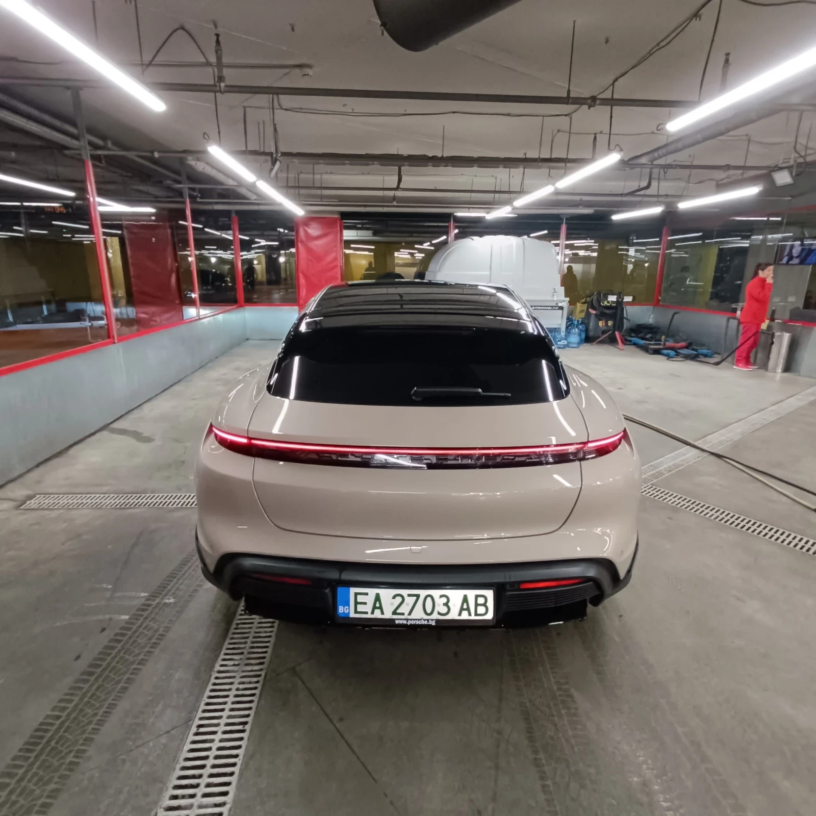 Porsche Taycan 4 S | Mobile.bg   6