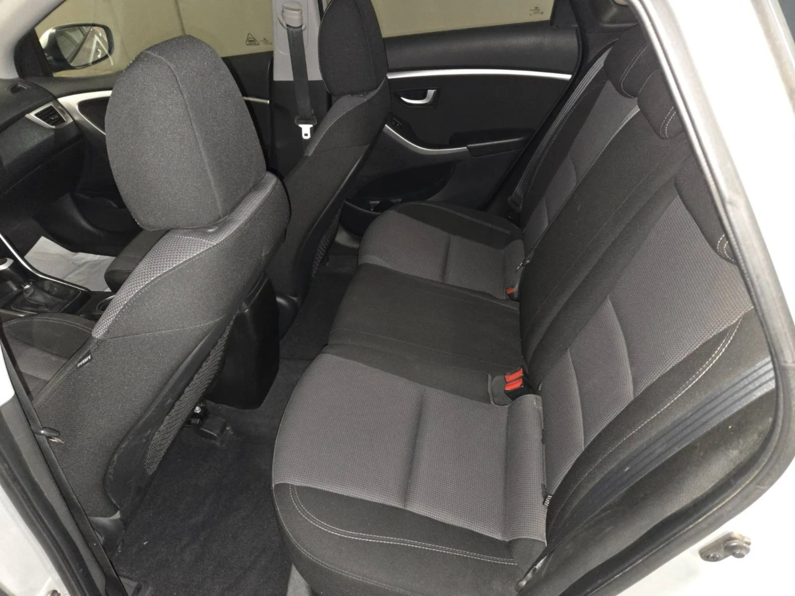 Hyundai I30 1.4i 100.. Euro 5 B  | Mobile.bg   8