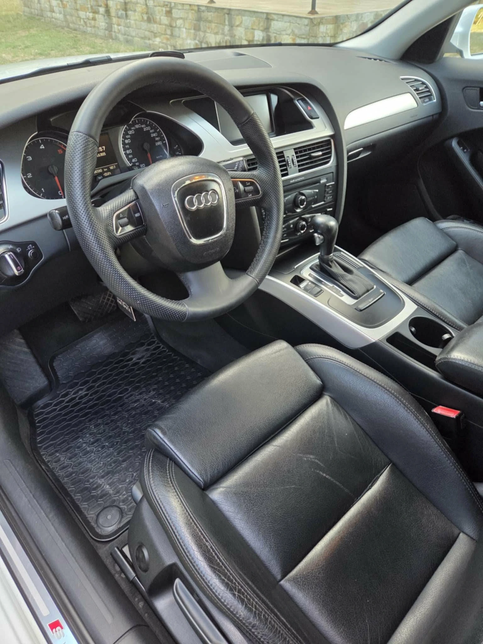 Audi A4  - изображение 5