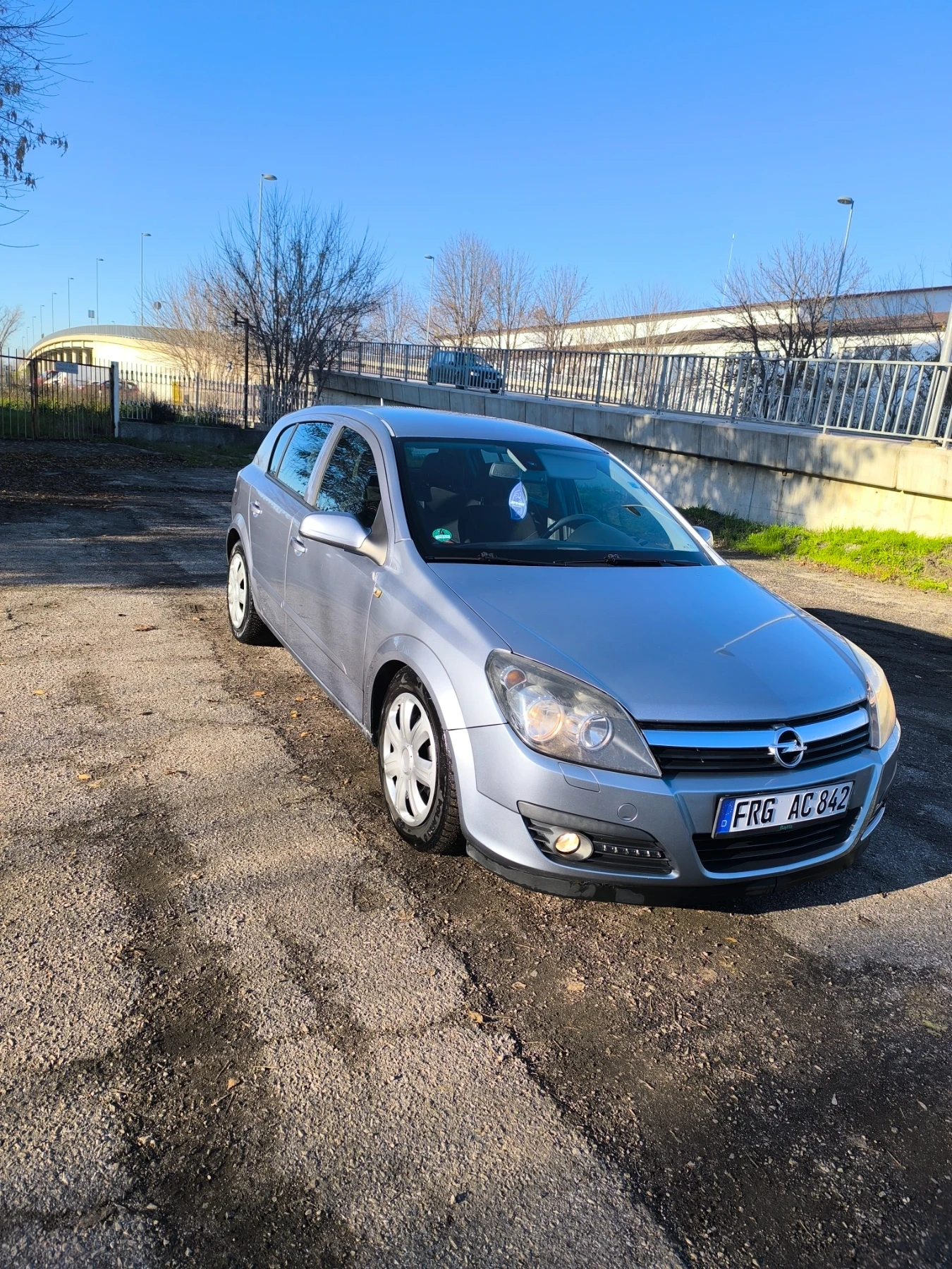 Opel Astra 1.9 cdti - изображение 2