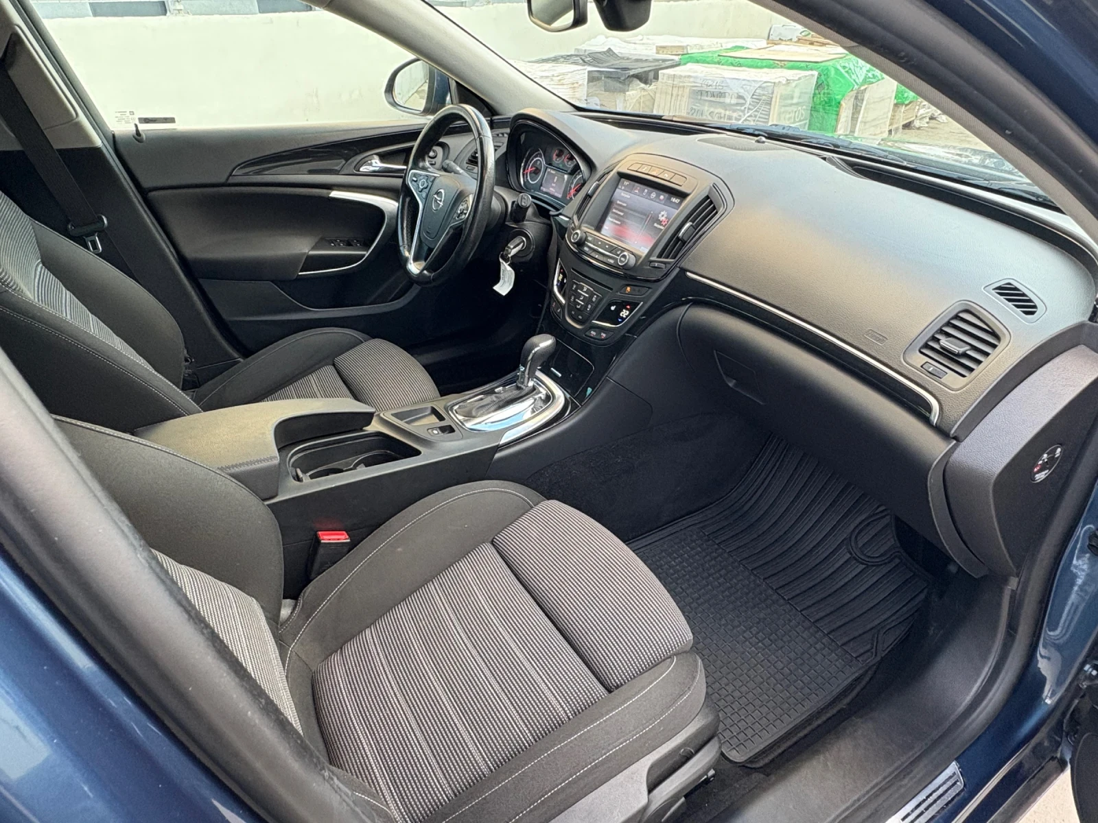 Opel Insignia 2.0 diesel 170hp Automatic Euro6 146x km | Mobile.bg � ����������� 15