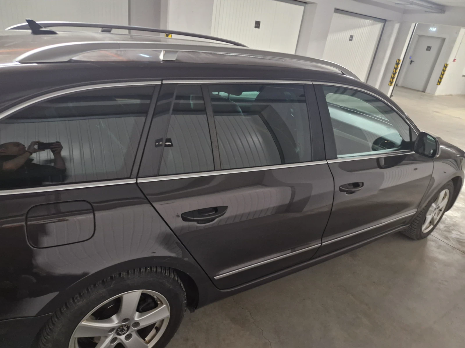 Skoda Superb, снимка 10 - Автомобили и джипове - 53899952